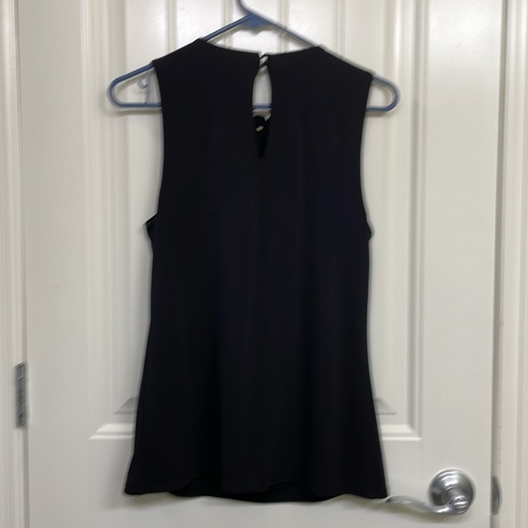 White House Black Market sleeveless blouse - Picture 6 of 8